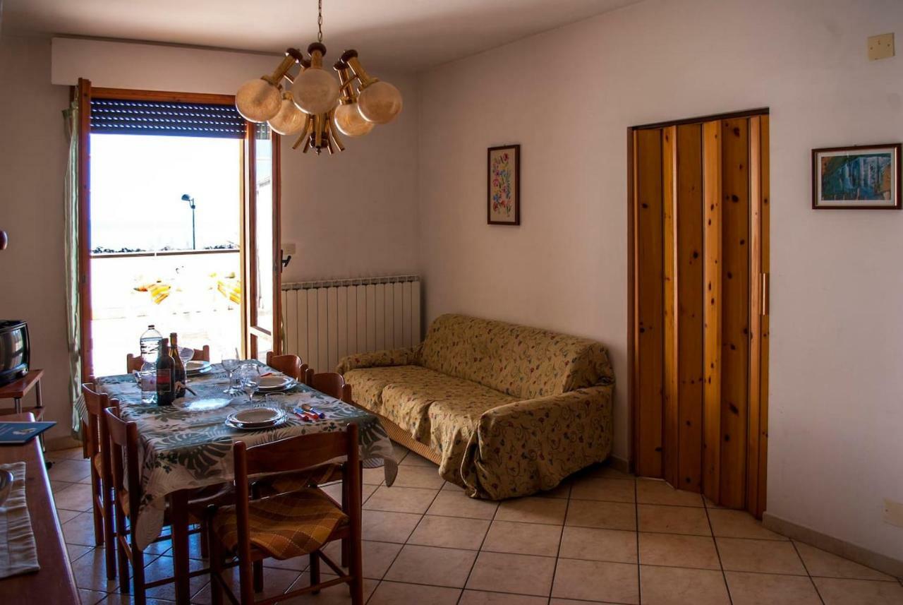 Appartamento Di Antonio Fronte Mare Montesilvano Marina エクステリア 写真