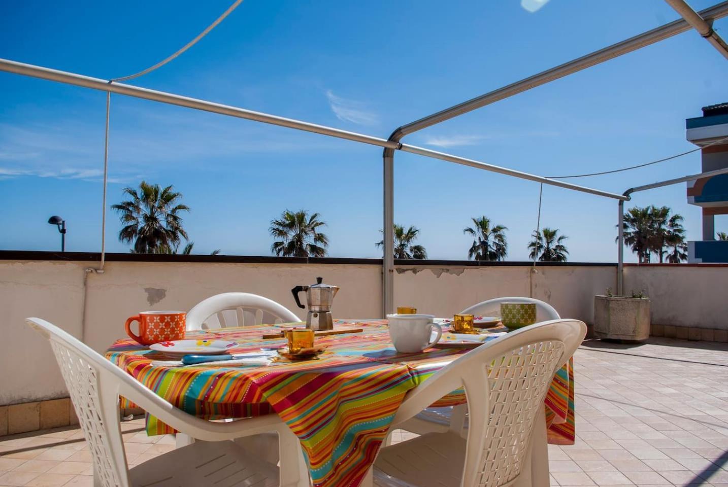 Appartamento Di Antonio Fronte Mare Montesilvano Marina エクステリア 写真